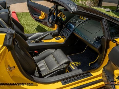 Used 2006 Lamborghini Gallardo Spyder AWD/4WD image 27