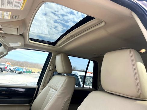 Used 2015 Lincoln Navigator 4WD w/ Equipment Group 101A Reserve image 20