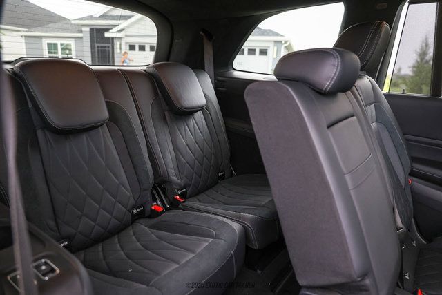 Used 2026 Mercedes-Benz GLS 63 AMG 4MATIC image 38