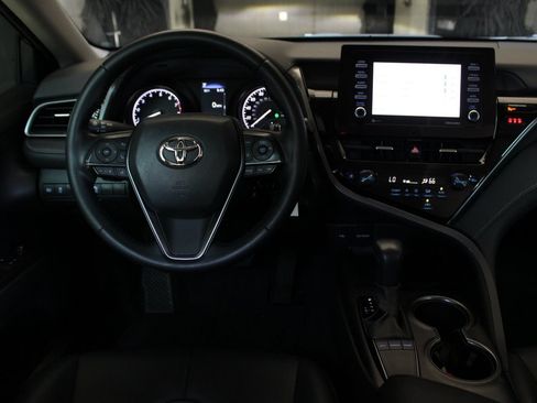 Used 2023 Toyota Camry SE FWD image 27