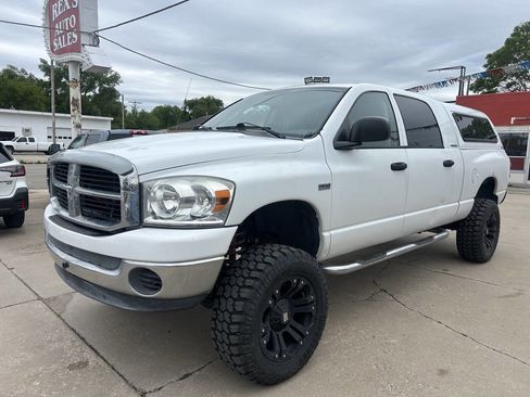 Used 2007 Dodge Ram 1500 Truck SLT w/ Trailer Tow Group AWD/4WD image 2