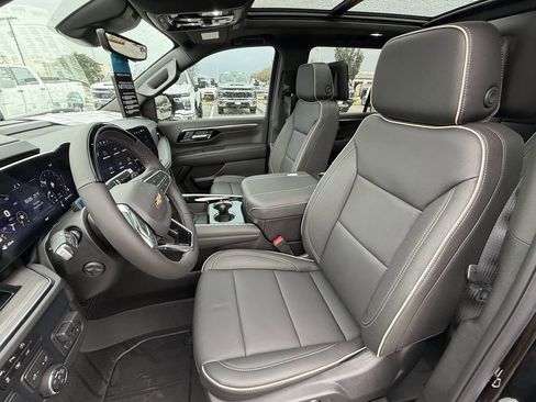 New 2026 Chevrolet Tahoe Premier RWD image 23