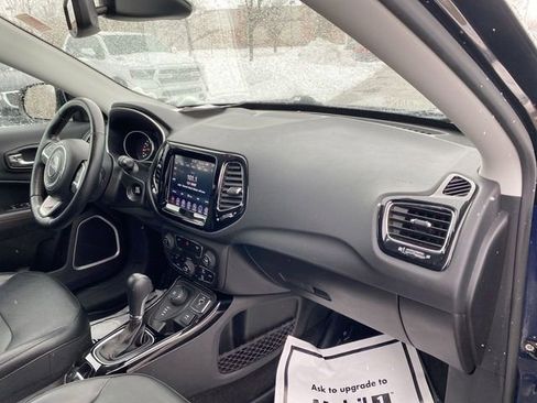 Used 2020 Jeep Compass Limited image 27