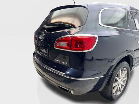 Used 2016 Buick Enclave Leather AWD/4WD image 18