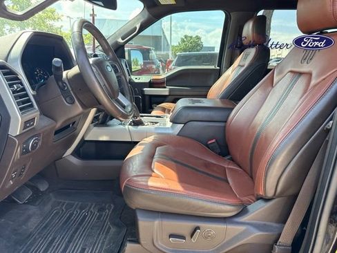 Used 2019 Ford F150 King Ranch w/ Equipment Group 601A Luxury AWD/4WD image 5