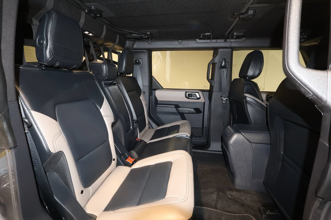 Used 2024 Ford Bronco Wildtrak AWD/4WD image 26