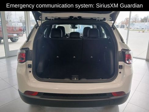 New 2026 Jeep Compass Latitude image 19