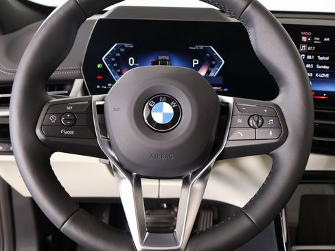 New 2026 BMW X1 xDrive28i w/ Technology Package image 4