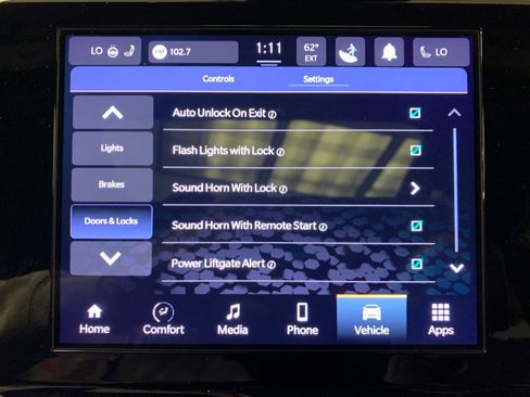 Used 2023 Jeep Grand Cherokee Altitude image 38