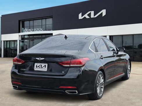 Used 2015 Hyundai Genesis 3.8 w/ Option Group 04 RWD image 5