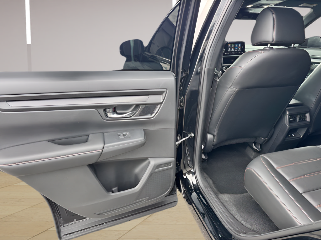 Used 2025 Honda CR-V Sport-L image 32