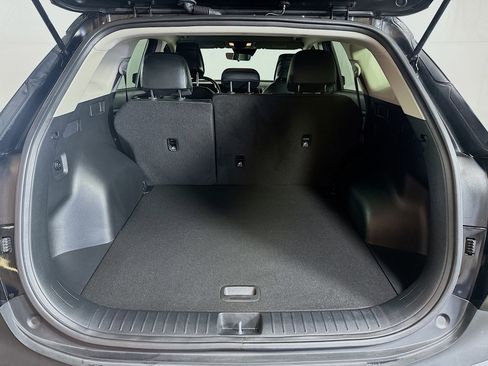Certified 2025 Kia Sportage EX FWD image 25