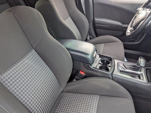 Used 2022 Dodge Charger GT w/ Blacktop Package image 10