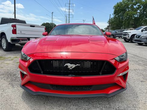 Used 2018 Ford Mustang GT Premium w/ Equipment Group 401A RWD image 9