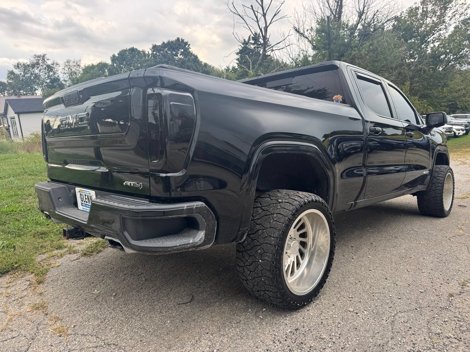 Used 2022 GMC Sierra 1500 AT4 w/ AT4 Preferred Package AWD/4WD image 6