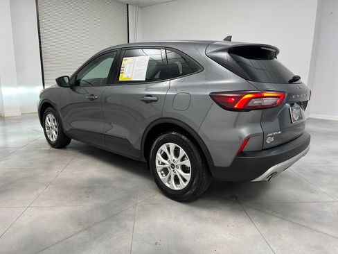 Used 2025 Ford Escape Active image 5