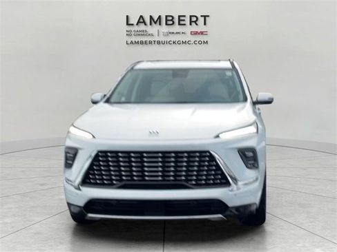 New 2026 Buick Enclave Avenir w/ Super Cruise Package image 8