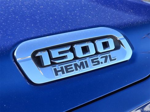 Used 2019 RAM 1500 Laramie image 33