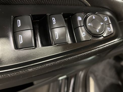 Certified 2022 Chevrolet Traverse Premier w/ Redline Edition image 12