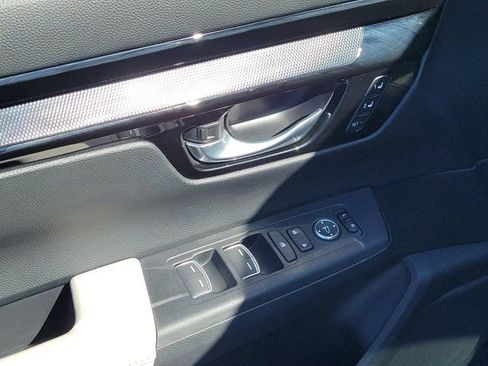 Certified 2025 Honda CR-V EX-L image 19