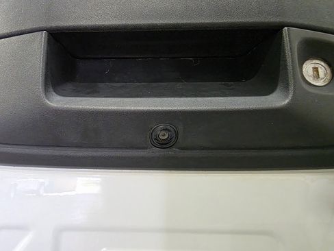 Used 2022 Chevrolet Colorado LT w/ Fleet Safety Package image 27