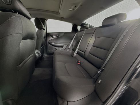 Used 2019 Chevrolet Malibu LT image 26