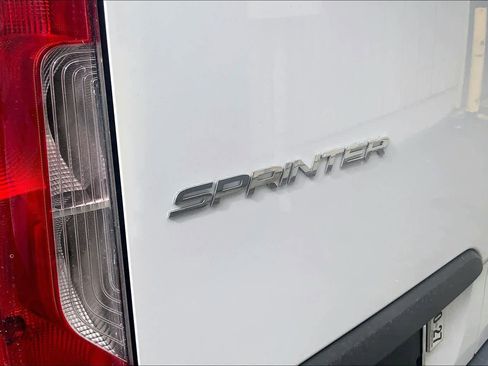 New 2025 Mercedes-Benz Sprinter 2500 image 14