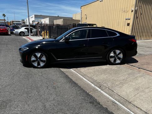 Used 2023 BMW i4 eDrive40 w/ Premium Package RWD image 8