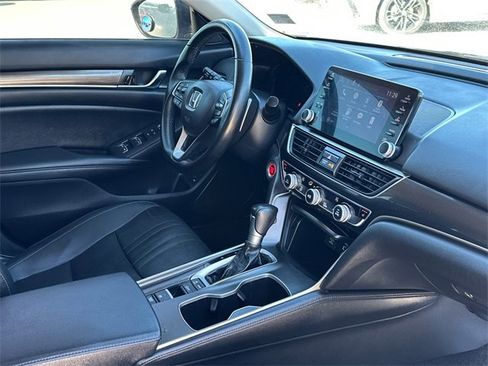 Used 2021 Honda Accord Sport Special Edition image 8