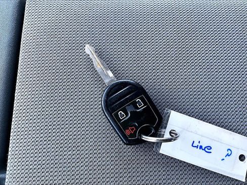 Used 2014 Ford F150 XLT w/ XLT Chrome Package AWD/4WD image 13