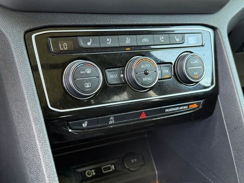 Used 2018 Volkswagen Atlas SEL Premium AWD/4WD image 25