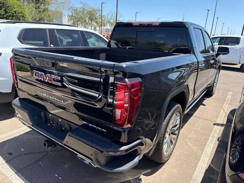 Used 2022 GMC Sierra 1500 Denali w/ Denali Reserve Package AWD/4WD image 4