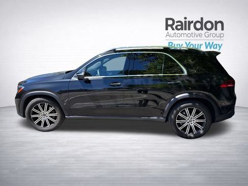 Used 2025 Mercedes-Benz GLE 450e 4MATIC image 4