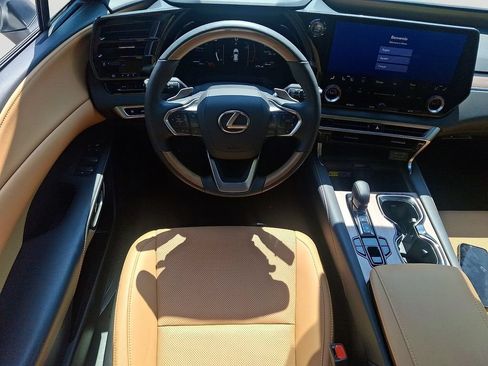 Used 2026 Lexus RX 350 Premium w/ Accessory Package (Z1) AWD/4WD image 11