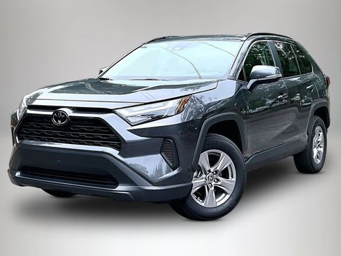 Used 2025 Toyota RAV4 XLE w/ Convenience Package FWD image 1