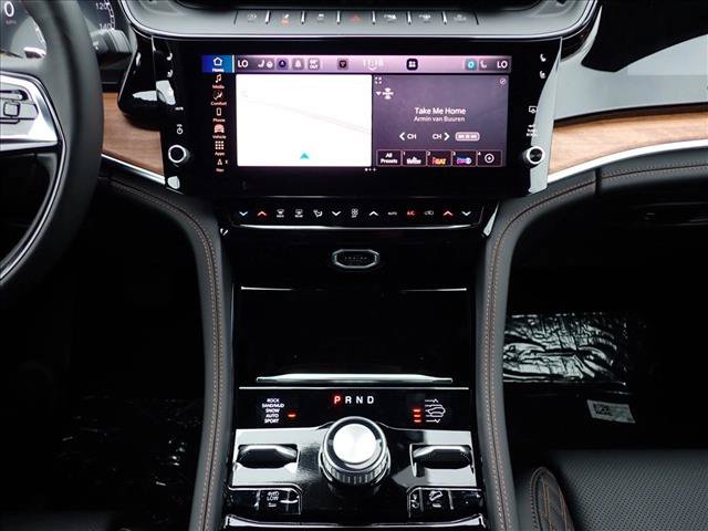 New 2027 Jeep Grand Cherokee Summit AWD/4WD image 18