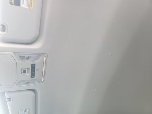 Used 2021 Toyota RAV4 LE FWD image 23