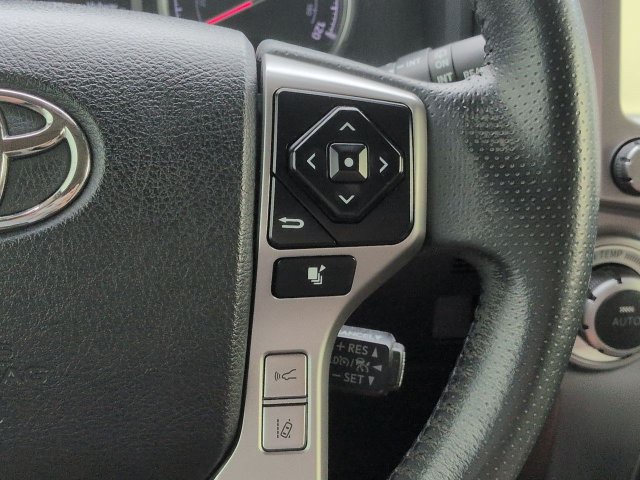 Used 2022 Toyota 4Runner Limited RWD image 29