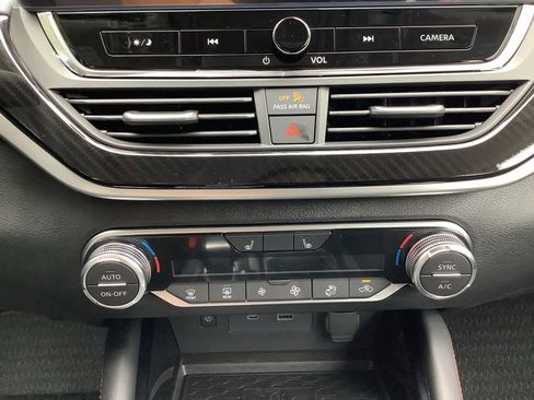 New 2025 Nissan Altima 2.5 SR w/ SR Premium Package image 22