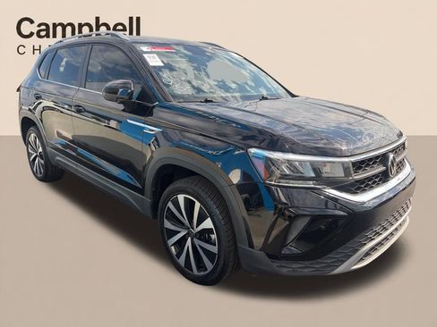 Used 2022 Volkswagen Taos SE FWD image 21