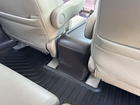 Used 2012 Honda CR-V EX-L image 31