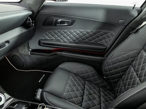 Used 2015 Mercedes-Benz SLS AMG GT Final Edition image 35