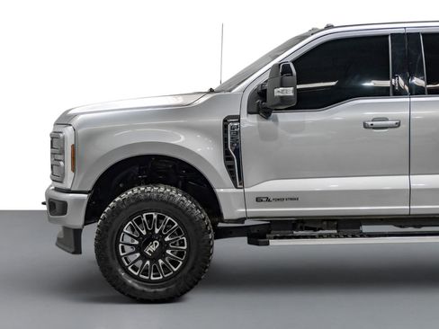 Used 2024 Ford F350 Lariat AWD/4WD image 10