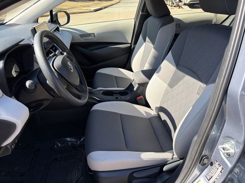 Used 2026 Toyota Corolla LE image 8