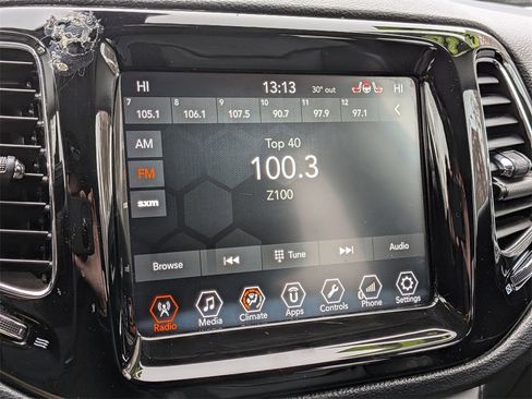 Used 2018 Jeep Compass Limited image 17