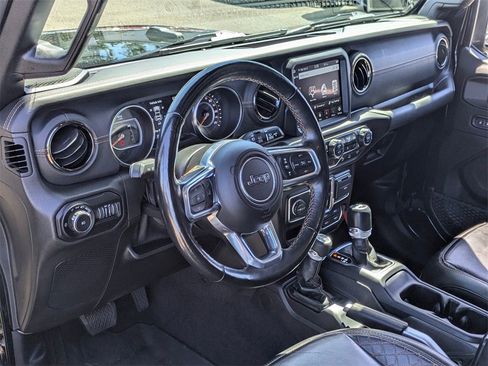 Used 2021 Jeep Wrangler Unlimited Sahara image 12