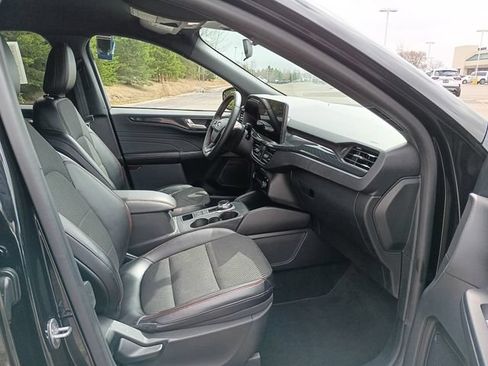 Used 2023 Ford Escape ST-Line w/ Tech Pack #1 AWD/4WD image 18