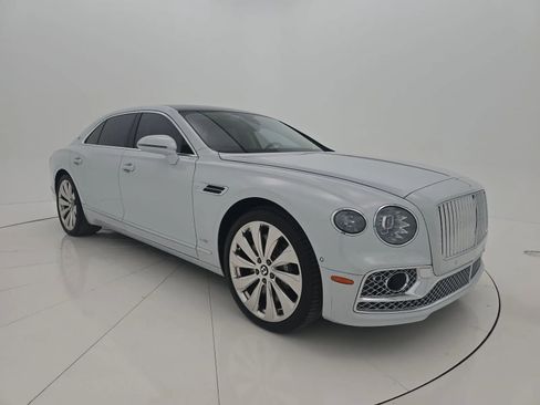Used 2020 Bentley Flying Spur W12 w/ First Edition Specification image 12