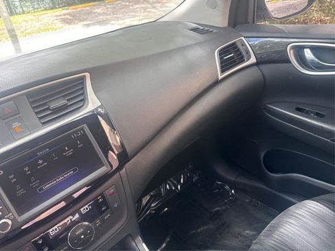 Used 2019 Nissan Sentra SV FWD image 20