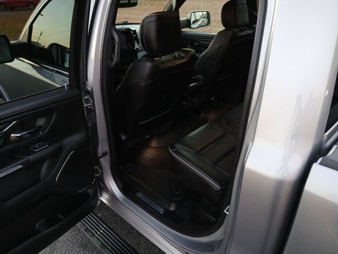 Certified 2022 RAM 1500 Limited image 26